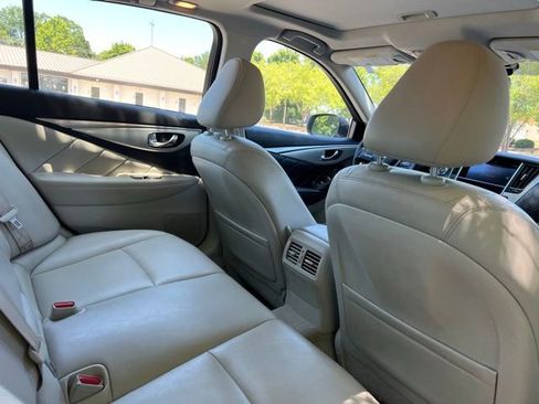 Used 2020 INFINITI Q50 Luxe RWD image 19