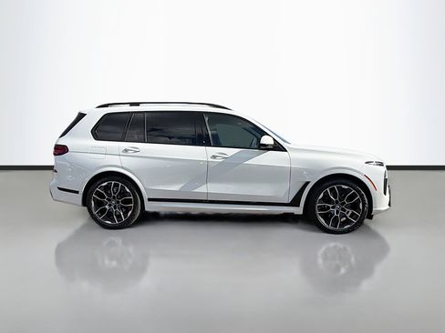 New 2026 BMW X7 xDrive40i w/ Executive Package image 2