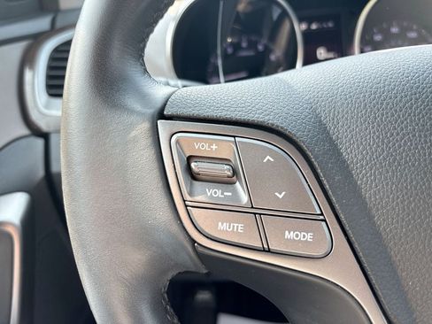 Used 2017 Hyundai Santa Fe Sport AWD/4WD image 22
