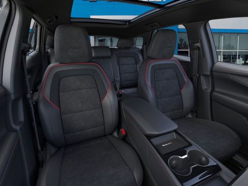 New 2025 Chevrolet Blazer EV RS image 16