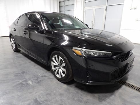 Used 2025 Honda Civic LX image 2