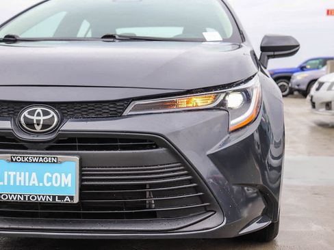 Used 2024 Toyota Corolla LE image 4