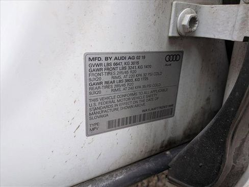 Used 2019 Audi Q7 3.0T Premium Plus image 11