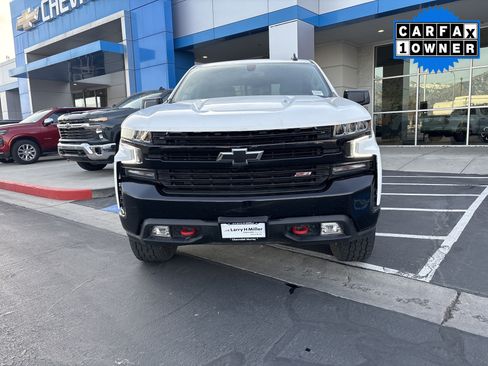 Used 2022 Chevrolet Silverado 1500 LT Trail Boss w/ Convenience Package II image 8