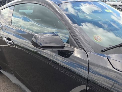 Used 2024 Ford Mustang Premium RWD image 5