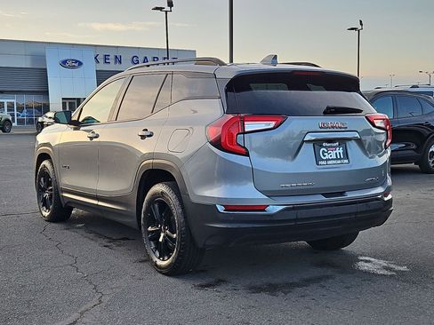 Used 2024 GMC Terrain AT4 image 8