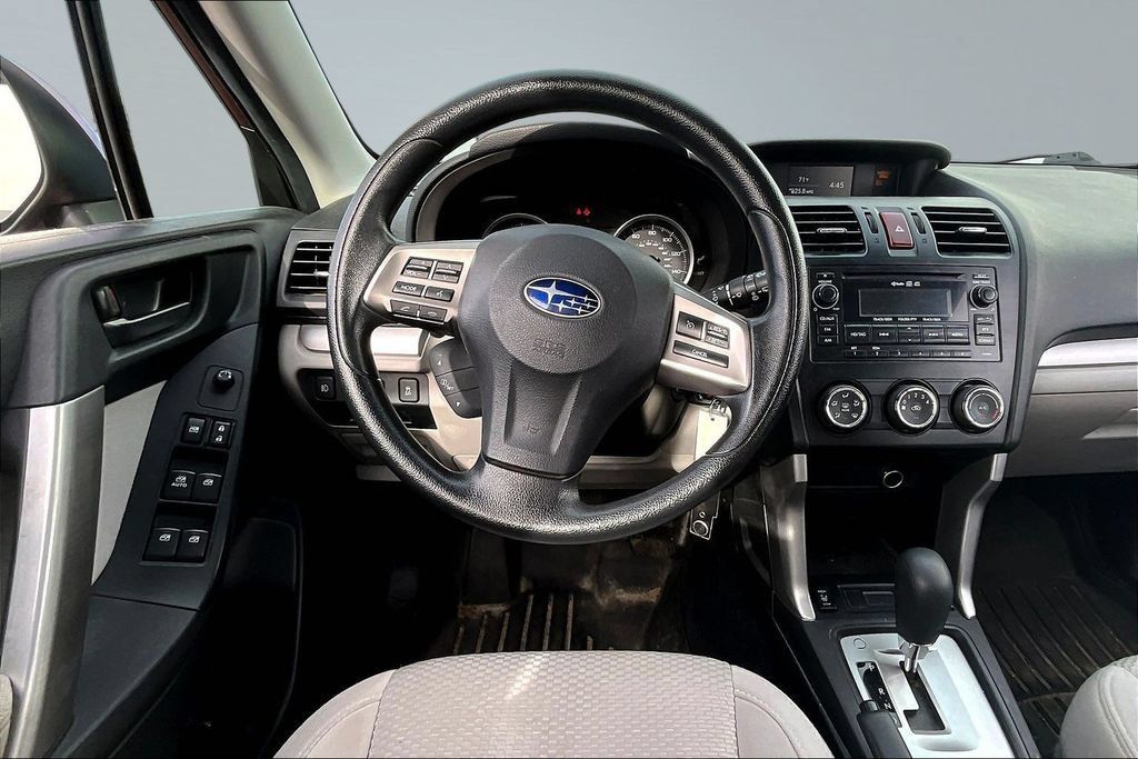 Used 2014 Subaru Forester 2.5i Premium w/ Popular Package #2 AWD/4WD image 8