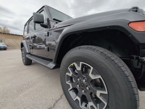 New 2026 Jeep Wrangler Sahara image 30