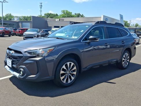 Used 2024 Subaru Outback Limited XT AWD/4WD image 7