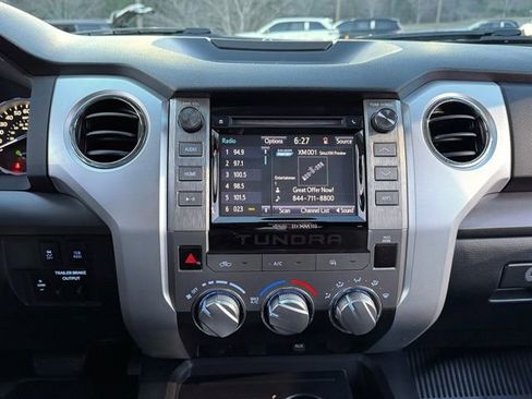 Used 2019 Toyota Tundra SR5 w/ SR5 Upgrade Package image 19