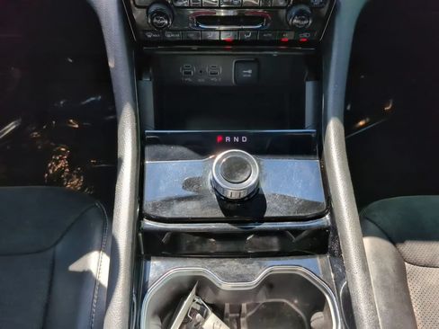 Used 2023 Jeep Grand Cherokee Altitude AWD/4WD image 14