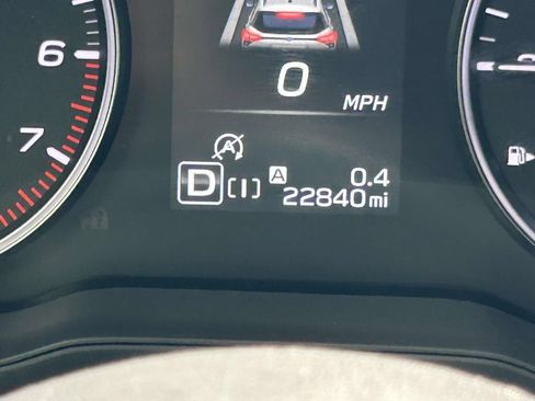 Certified 2025 Subaru Forester Premium AWD/4WD image 22