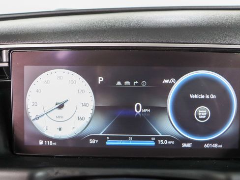 Used 2022 Hyundai Tucson Limited image 15