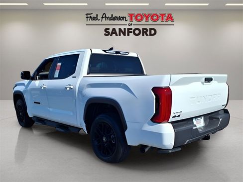 New 2025 Toyota Tundra Limited image 24