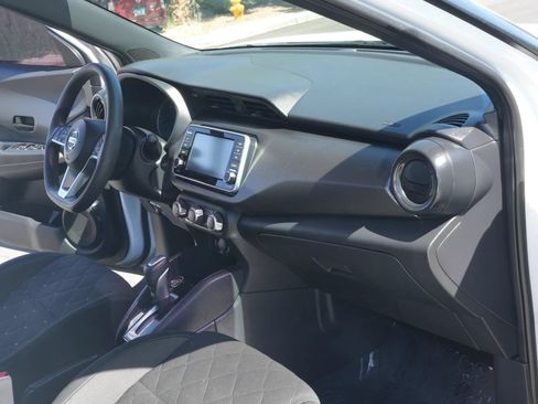 Used 2020 Nissan Kicks S FWD image 15
