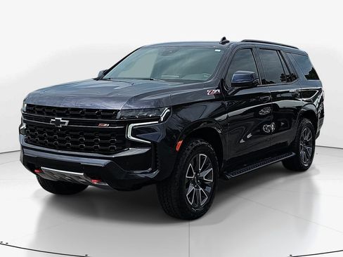Used 2023 Chevrolet Tahoe Z71 w/ Luxury Package AWD/4WD image 11