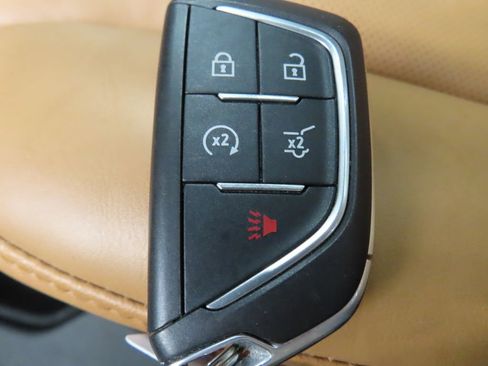 Used 2025 Cadillac XT4 Premium Luxury AWD/4WD image 58