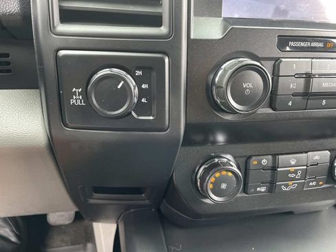 Used 2019 Ford F150 XL w/ Equipment Group 101A Mid AWD/4WD image 38