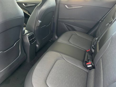 New 2026 Kia Niro Wave FWD image 12