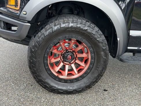 Used 2019 Ford F150 Raptor w/ Equipment Group 802A Luxury AWD/4WD image 4