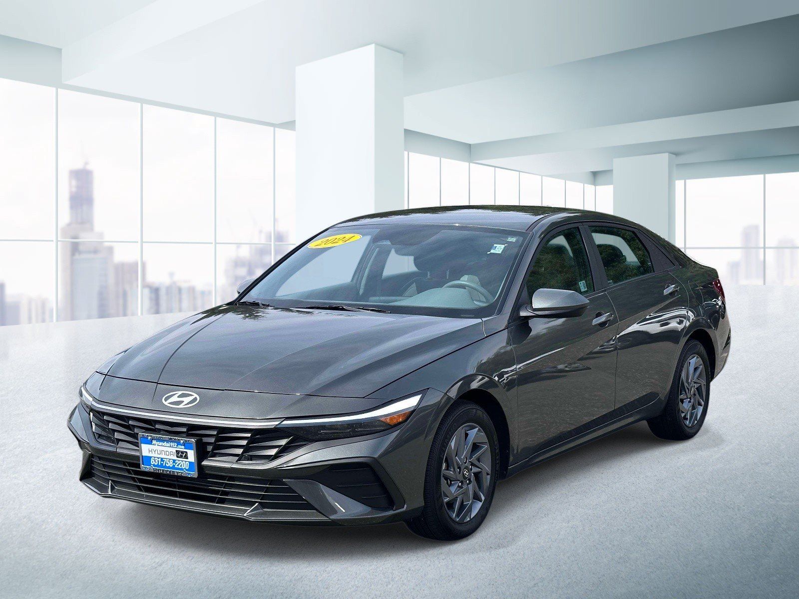 Used 2024 Hyundai Elantra SEL FWD image 1