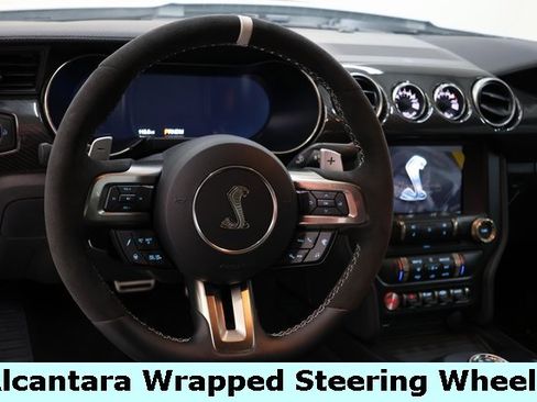 Used 2022 Ford Mustang Shelby GT500 w/ Technology Package image 34