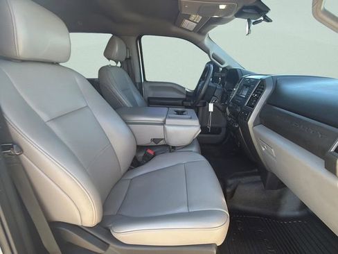 Used 2021 Ford F250 XL w/ Power Equipment Group image 12