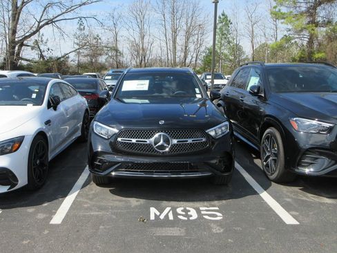 New 2026 Mercedes-Benz GLC 300 4MATIC image 2