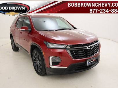 Used 2023 Chevrolet Traverse RS