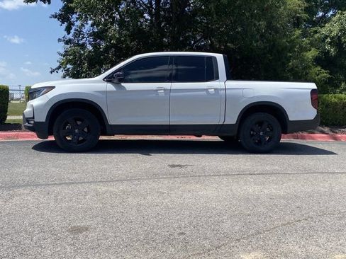 Used 2021 Honda Ridgeline Black Edition image 5