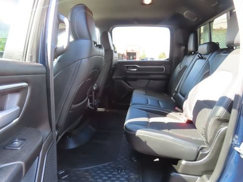 Used 2022 RAM 1500 Big Horn AWD/4WD image 23
