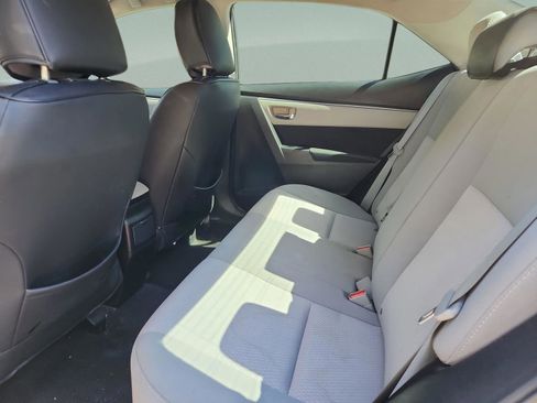 Used 2014 Toyota Corolla LE image 17