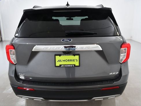 Used 2022 Ford Explorer XLT w/ Equipment Group 202A image 13