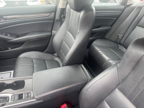 Used 2022 Honda Accord Sport Special Edition image 9