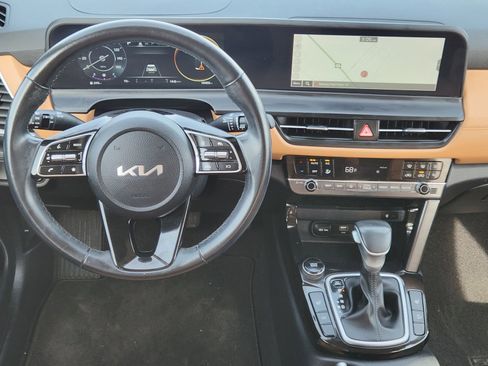 Used 2024 Kia Seltos EX image 28