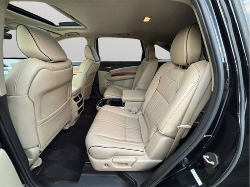 Used 2017 Acura MDX SH-AWD Sport Utility 4D image 39