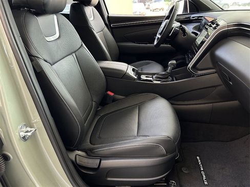 Used 2024 Hyundai Santa Cruz Limited image 19