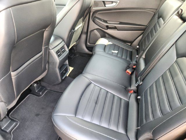 Used 2024 Ford Edge SEL AWD/4WD image 31