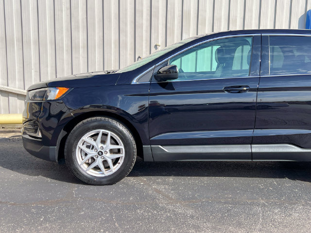 Used 2024 Ford Edge SEL w/ Convenience Package AWD/4WD image 5
