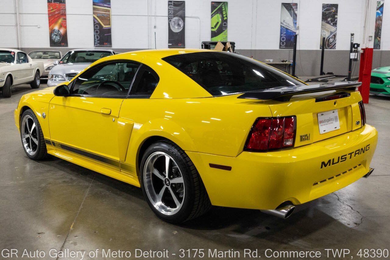 Used 2004 Ford Mustang Mach 1 RWD image 4
