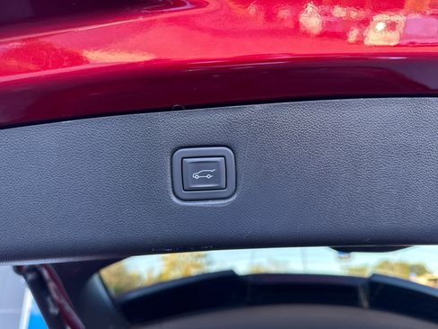 Certified 2023 Chevrolet Blazer RS w/ Driver Confidence II Package image 15