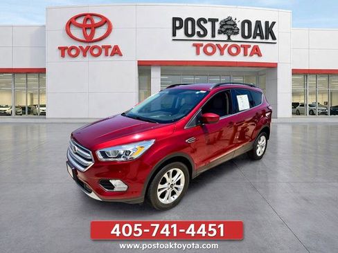 Used 2018 Ford Escape SEL FWD image 4