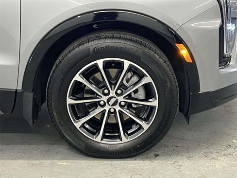 Certified 2024 Cadillac XT4 Sport w/ Cold Weather Package image 10