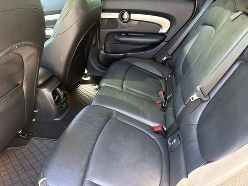Used 2022 MINI Cooper Clubman S FWD image 18