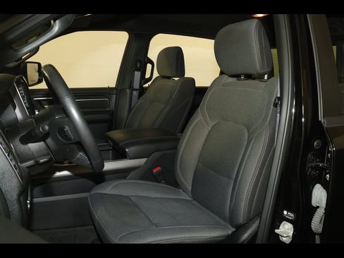 Certified 2024 RAM 1500 Big Horn AWD/4WD image 23