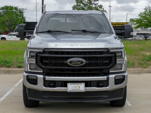 Used 2022 Ford F250 Lariat w/ Black Appearance Package AWD/4WD image 5