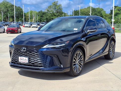 Used 2024 Lexus RX 350 AWD w/ Convenience Package image 3
