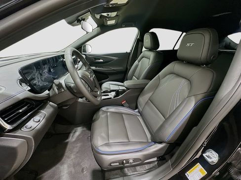 New 2026 Buick Envista Sport Touring w/ Convenience I Package FWD image 21