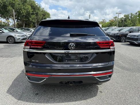 Used 2022 Volkswagen Atlas Cross Sport SE w/ Panoramic Sunroof Package image 13