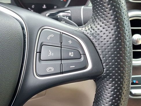 Certified 2018 Mercedes-Benz GLC 300 GLC 300 image 23